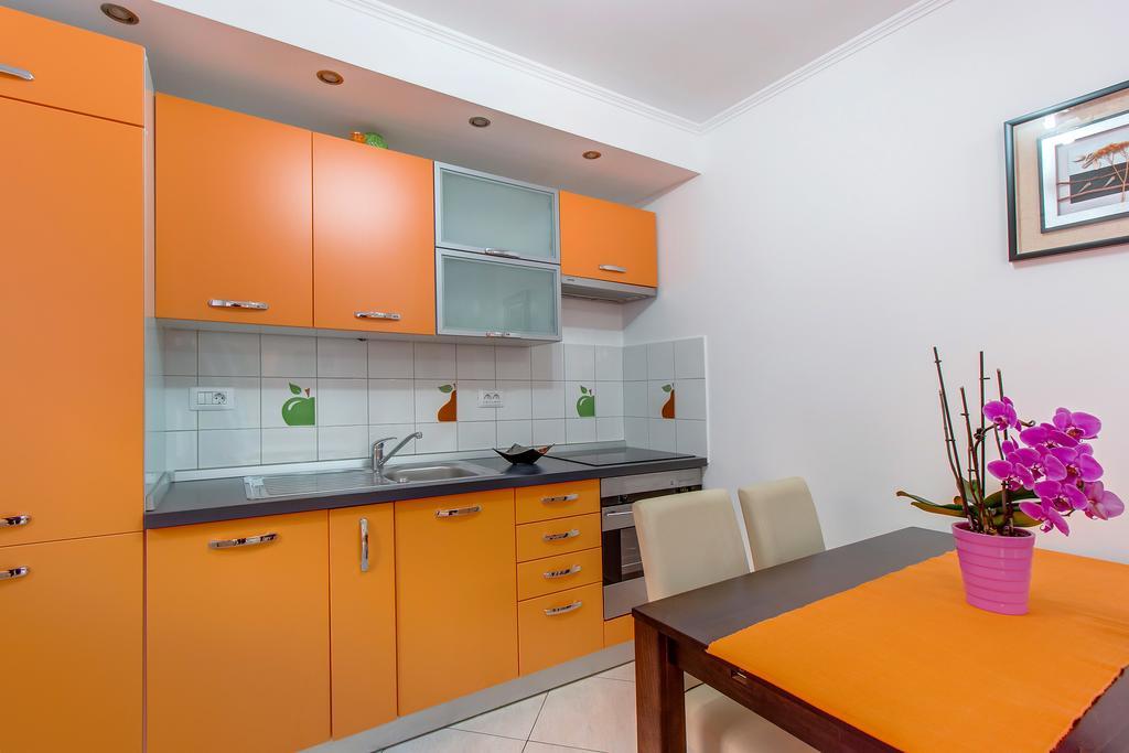 Apartments Leila Мали-Лошинь Экстерьер фото